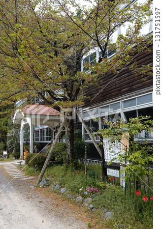 Old Kisawa primary school 131751597