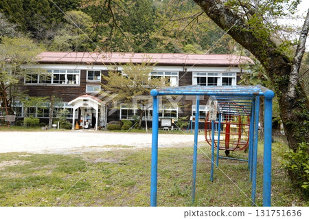 Old Kisawa primary school Old Kisawa primary school 131751636