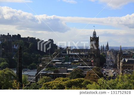 The streets of Edinburgh 131752928