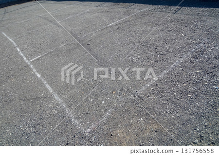 停車場 停車位 地面 131756558