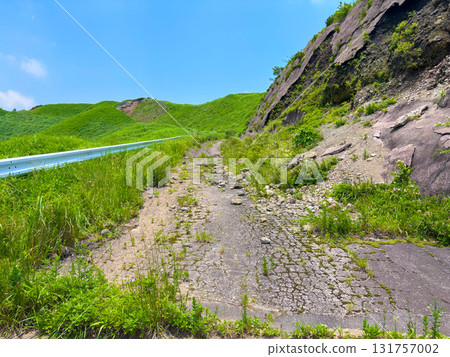 熊本地震中拉普達路倒塌 131757002