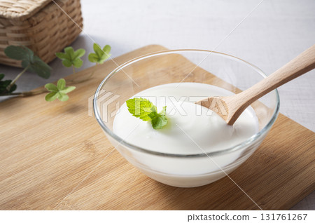 plain yogurt plain yogurt 131761267