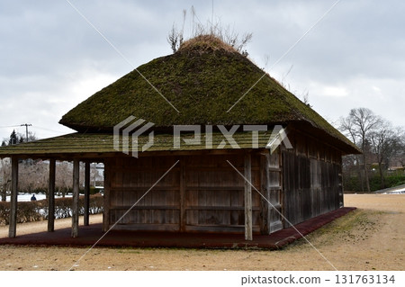 Negi 100 Nakaya and gazebo 131763134