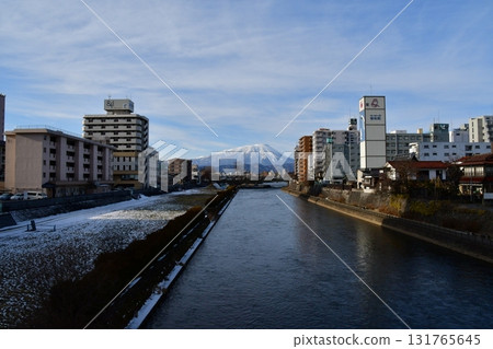 Mount Iwate 02 Mount Iwate 02 131765645