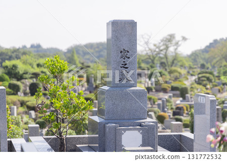 墓地、陵墓、墓地 - 日本墳墓範例 131772532