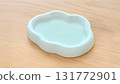 Jesmonite cloud-shaped accessory tray (white) 131772901