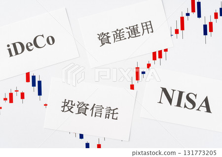 Candlestick chart and asset management (NISA/iDeCo) image on white background Candlestick chart and asset management (NISA/iDeCo) image on white background 131773205