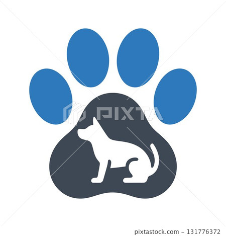 Pet paw print icon 131776372