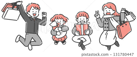 一家四口在購物時微笑 131780447