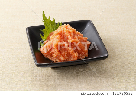 Shredded cod roe 131780552