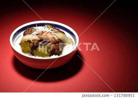 糖醋豬肉蓋飯 131780951