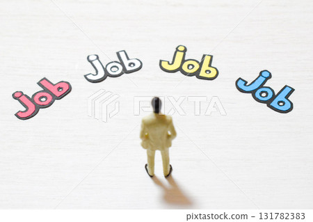 Image of choosing a job and deciding where to work 131782383