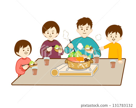 一家四口笑著吃火鍋 一家四口笑著吃火鍋 131783132