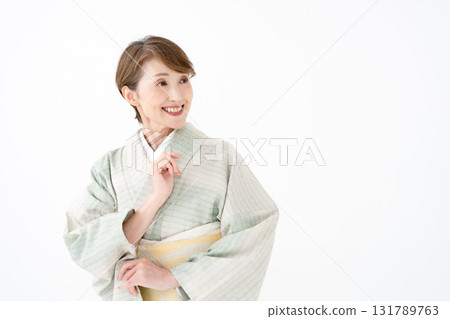 Kimono women smile Kimono women smile 131789763