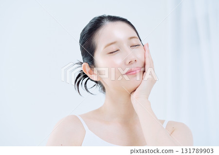 Female skin care 131789903