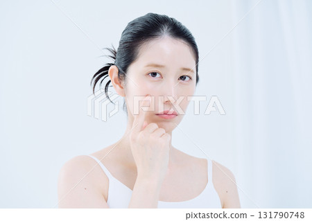 Women with skin problems Women with skin problems 131790748