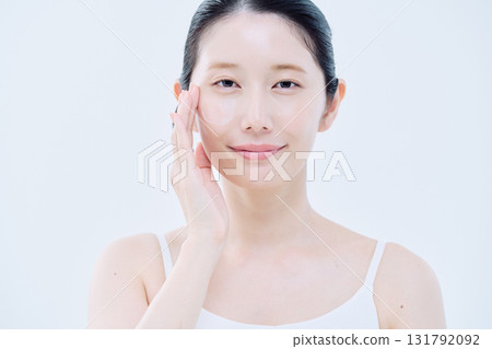 Beauty image of young women 131792092