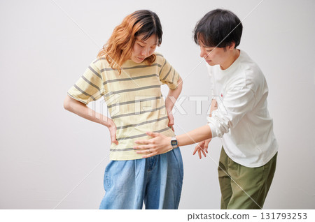 Couple facing each other, pregnant woman, maternity Couple facing each other, pregnant woman, maternity 131793253