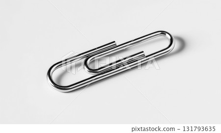 金屬夾子的極簡主義高清微距照片 131793635