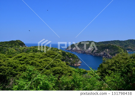 石見濱田城 065 從城牆望去的松原灣 131798438