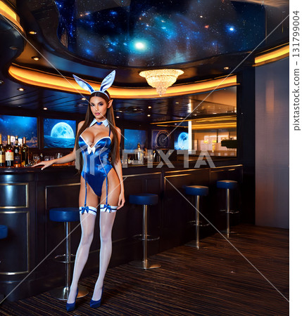 可欣賞太空和性感兔女郎的櫃檯酒吧 可欣賞太空和性感兔女郎的櫃檯酒吧 131799004