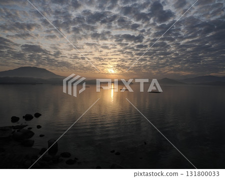 Morning view of Funakoshi Bay - A fantastic sea woven with clouds and island shadows Morning view of Funakoshi Bay - A fantastic sea woven with clouds and island shadows 131800033