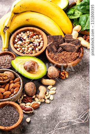 Products containing natural magnesium Mg Products containing natural magnesium Mg 131800395