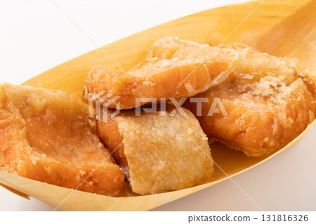 炸銀鮭魚肚 炸銀鮭魚肚 131816326