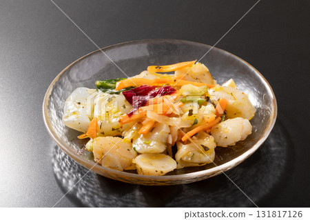 [Hokkaido] Squid and Scallop Carpaccio 131817126