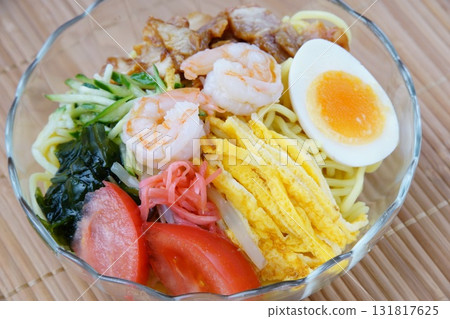 chilled Chinese noodles chilled Chinese noodles 131817625