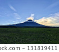 The sky, clouds and Mt. Fuji 131819411