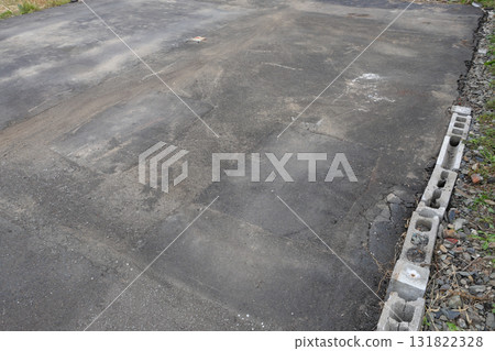 Asphalt, pavement, parking lot, ground, outdoor, grading 131822328