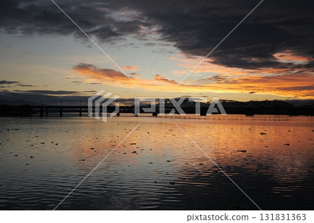 on the riverbed in the morning 131831363