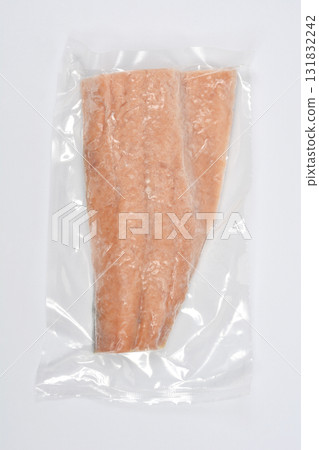 Vacuum Pack Frozen Salmon 131832242