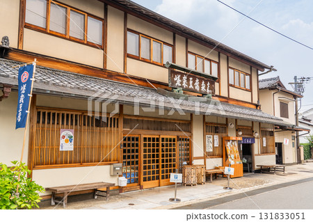 Kyoto, Sagano, Saga Tofu, Moriyoshi (also featured in novels by Yasunari Kawabata and Ryotaro Shiba), in front of Shakado Gate Kyoto, Sagano, Saga Tofu, Moriyoshi (also featured in novels by Yasunari Kawabata and Ryotaro Shiba), in front of Shakado Gate 131833051