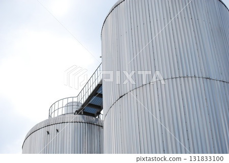 Beer factory tank Beer factory tank 131833100