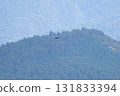 山頂附近飛翔的山鷹 131833394