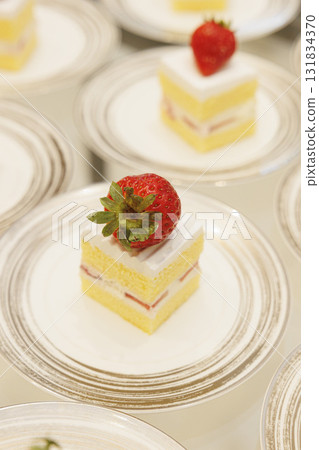 可愛的蛋糕圖片 131834370