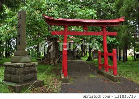 青森郡北津輕郡板柳町八坂神社的鳥居鬼子 青森郡北津輕郡板柳町八坂神社的鳥居鬼子 131836730