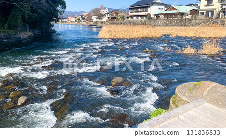 Sunken bridge at Kameyama Park in Hita City, Oita Prefecture 131836833