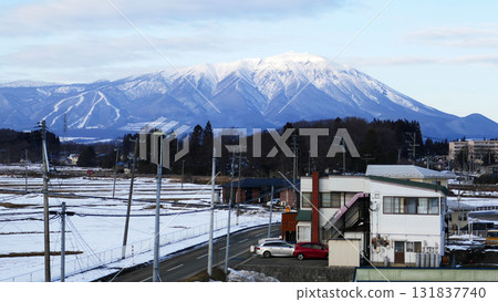 岩手山仍然是雪 131837740