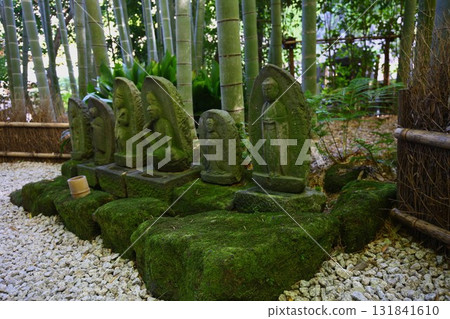 Jizo statue in the bamboo garden of Hokokuji Temple in Kamakura 131841610