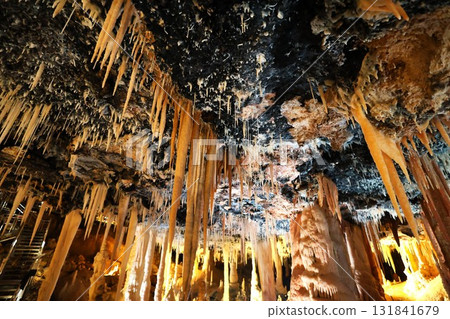 南大東島的神秘石灰岩洞穴 131841679