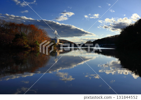 浪漫的茨城（冬天來臨前的一個寧靜的午後，我迷失在鏡子的世界裡。）笠間市飯田水壩 131844552