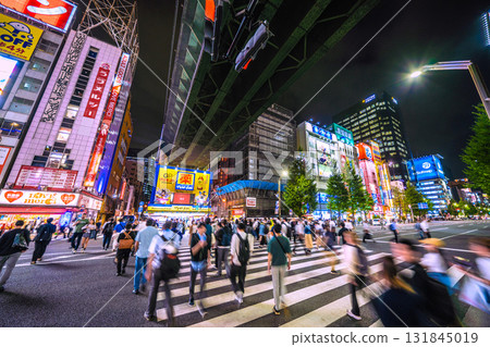 Tokyo cityscape in Japan: Inbound tourism continues... Akihabara bustling with foreign tourists. GIGO Akihabara Building 1 closes on August 31st... Tokyo cityscape in Japan: Inbound tourism continues... Akihabara bustling with foreign tourists. GIGO Akihabara Building 1 closes on August 31st... 131845019