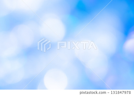 明亮的藍色散景背景材料 131847978