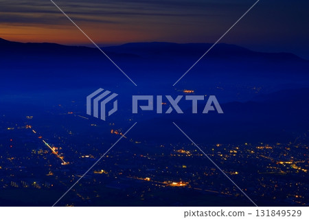 岩手縣遠野市黎明風景 131849529