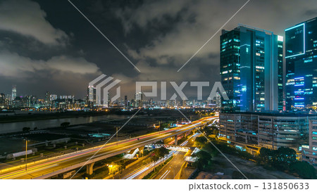 Top view of busy traffic night in finance urban timelapse, hong kong city 131850633