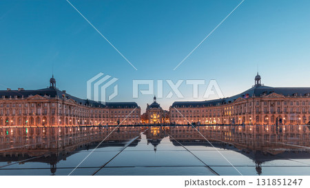 Place de la Bourse and Miroir d'eau day to night timelapse in Bordeaux, France Place de la Bourse and Miroir d'eau day to night timelapse in Bordeaux, France 131851247