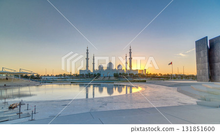 Sheikh Zayed Grand Mosque in Abu Dhabi at sunset timelapse, UAE Sheikh Zayed Grand Mosque in Abu Dhabi at sunset timelapse, UAE 131851600